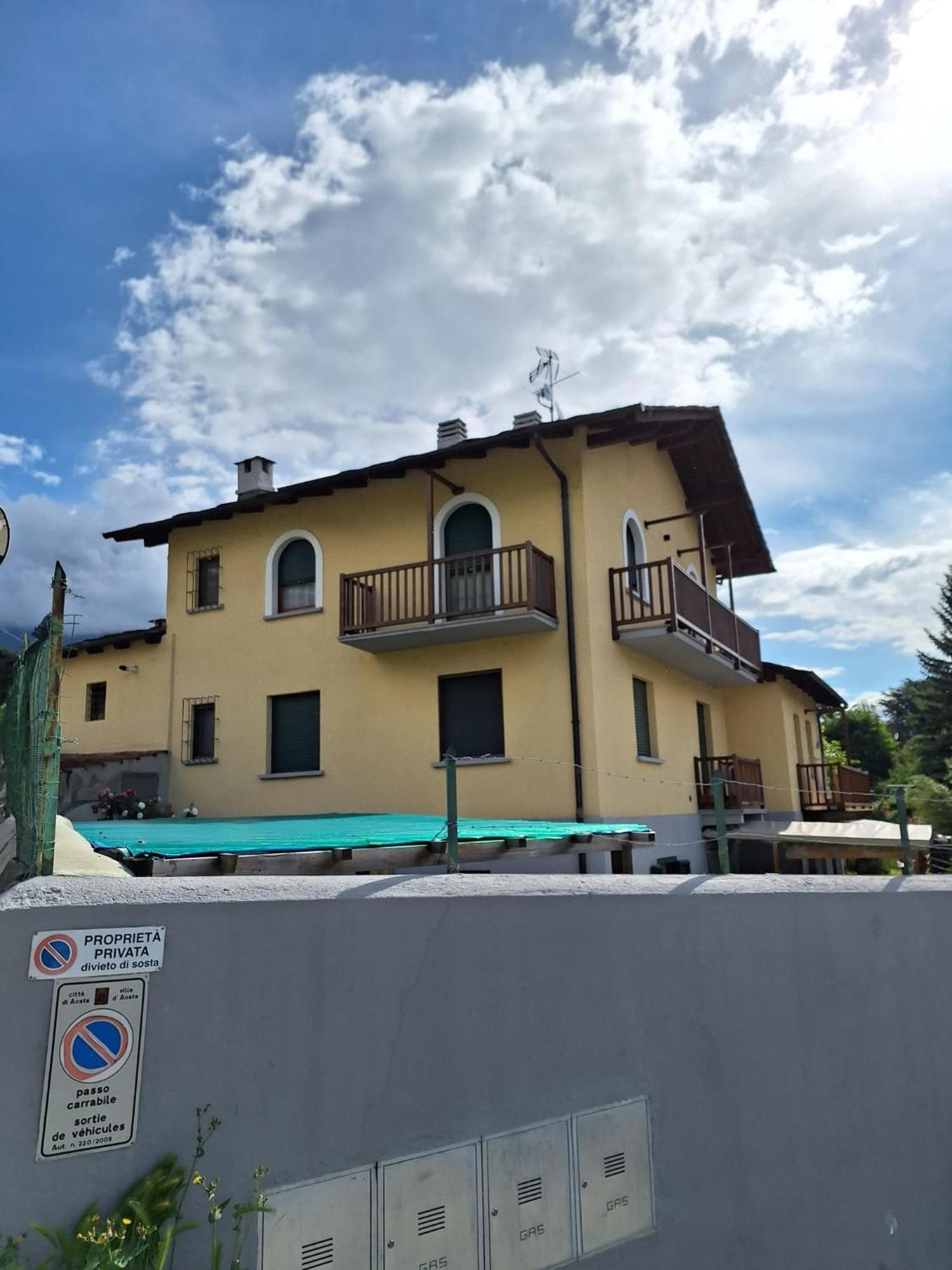 Aosta Holiday Apartments - Edelweiss Kültér fotó