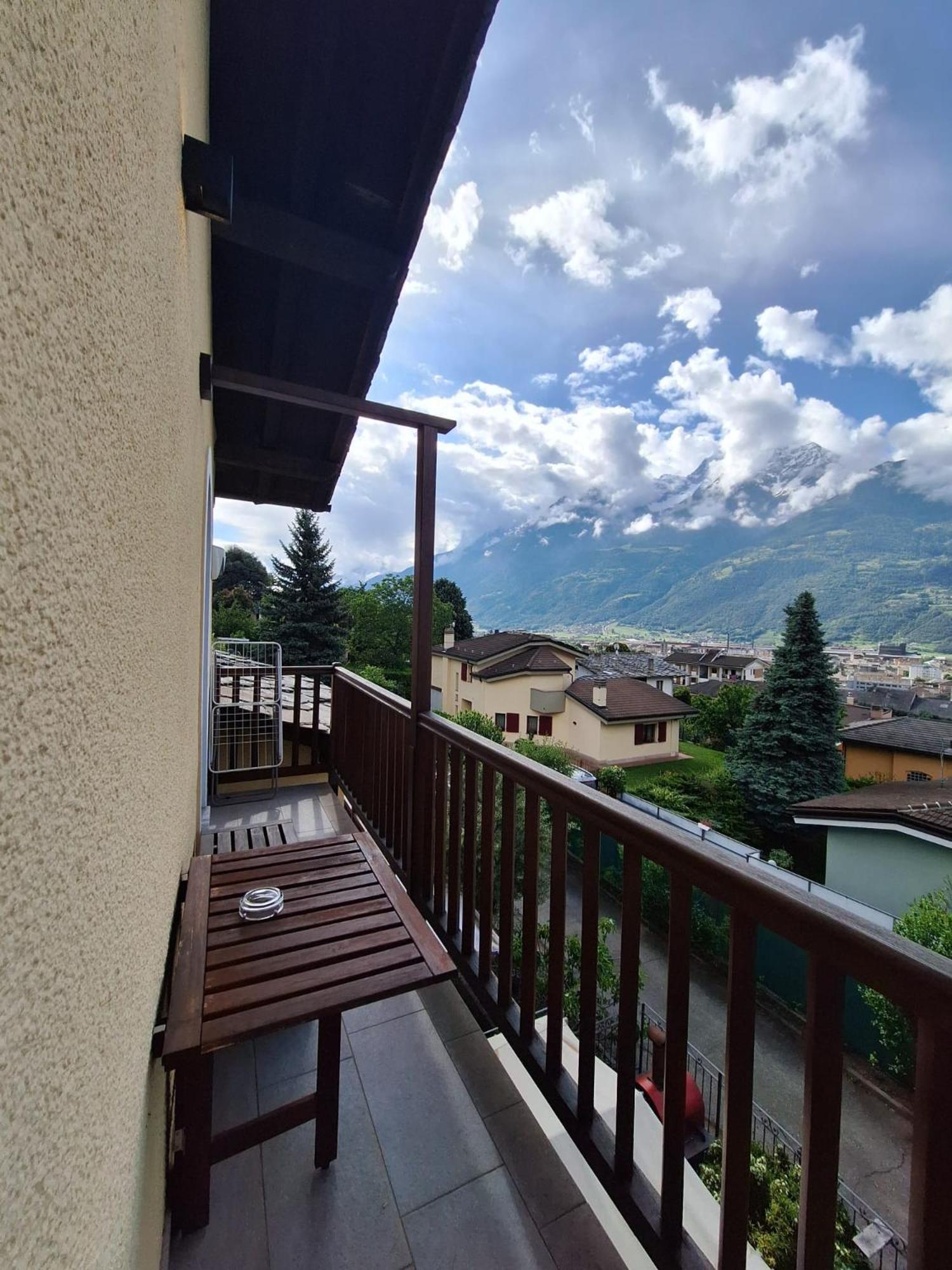 Aosta Holiday Apartments - Edelweiss Kültér fotó